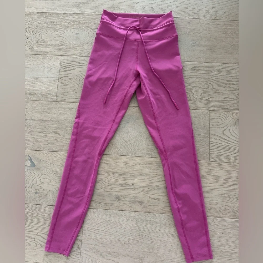 LSPACE Turner Legging size S Pink/Magenta color